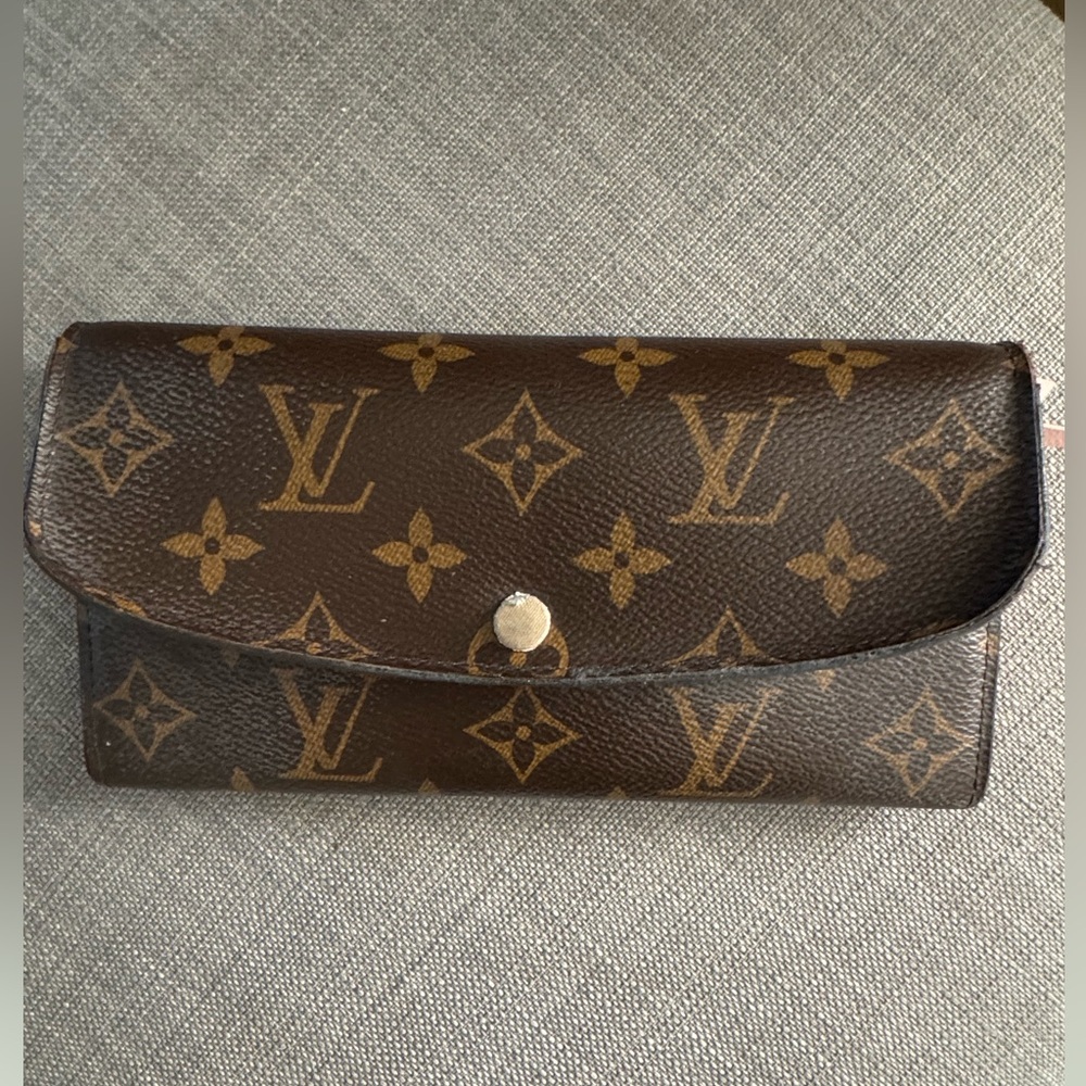 Louis Vuitton monogram wallet